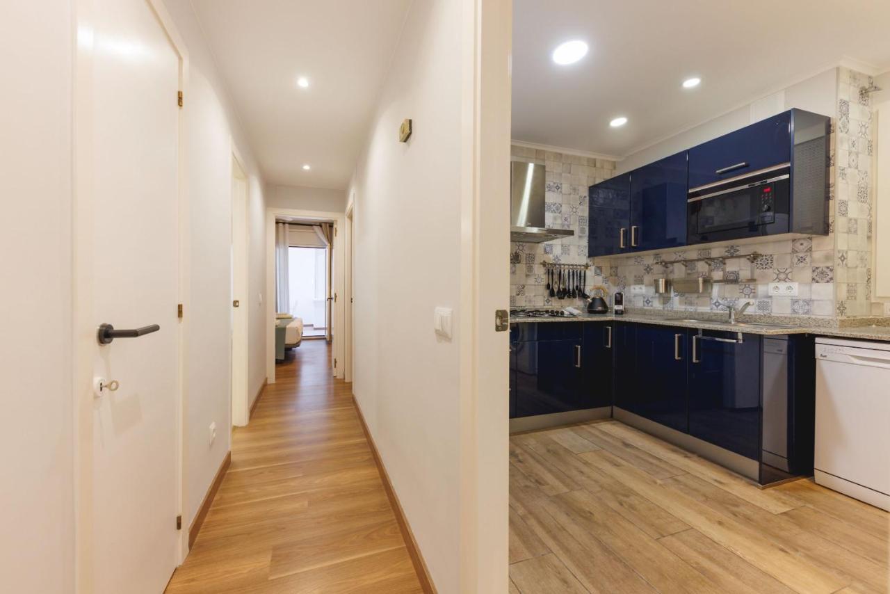 Bravissimo Figuerola, Spacious 3-Bedroom Apartment ชีโรนา ภายนอก รูปภาพ