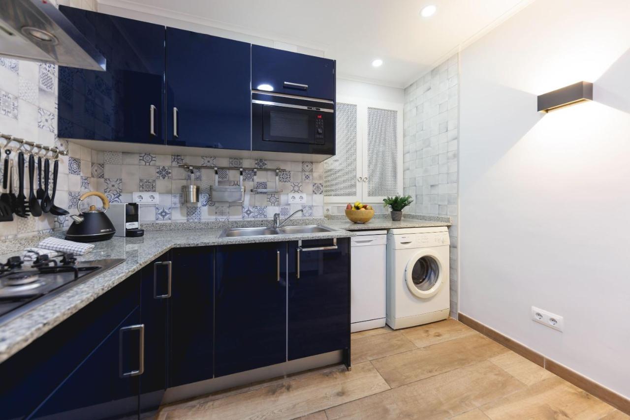 Bravissimo Figuerola, Spacious 3-Bedroom Apartment ชีโรนา ภายนอก รูปภาพ